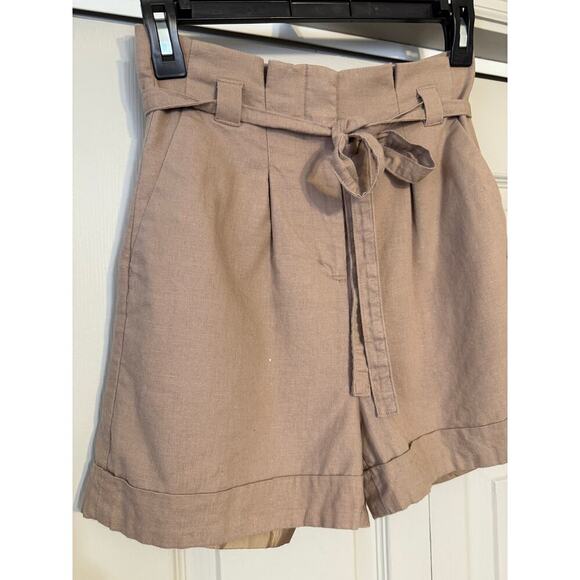 Express Dressy Brown Women's Shorts - Picture 2 of 9